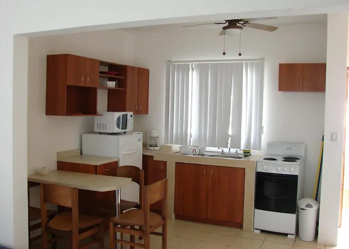 Torres Del Aparthotel 2*